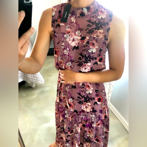 Floral Dress by Lulu’s - XS - Picture 2 of 10